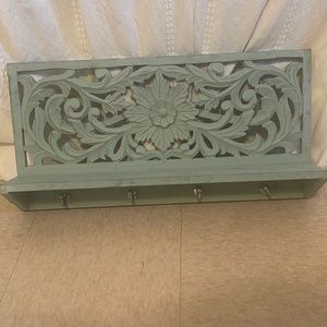 Wall decor / key holder